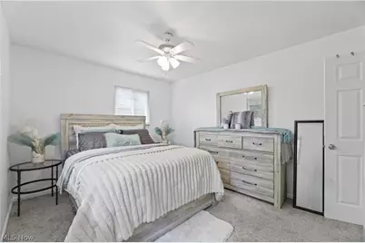 2436 Island Drive #C, Uniontown, OH 44685 - Photo 12