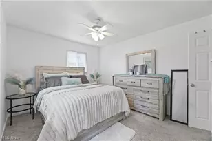 2436 Island Dr, Uniontown, OH 44685 - Photo 12
