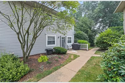 2436 Island Drive #C, Uniontown, OH 44685 - Photo 32