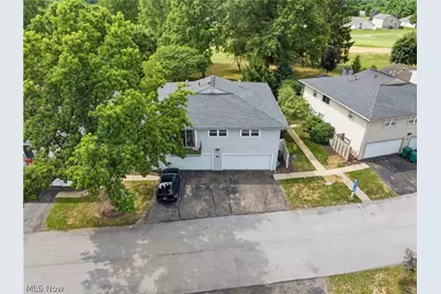 2436 Island Drive #C, Uniontown, OH 44685 - Photo 38
