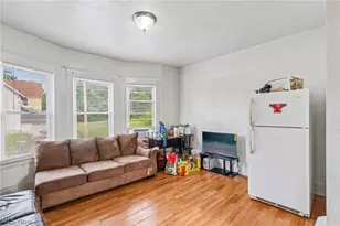 640 Broadway Ave, Youngstown, OH 44510 - Photo 6