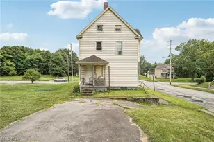 640 Broadway Ave, Youngstown, OH 44510 - Photo 32