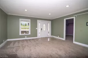 107 Broad St, St Clairsville, OH 43950 - Photo 4