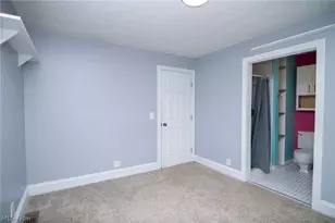 107 Broad St, St Clairsville, OH 43950 - Photo 22