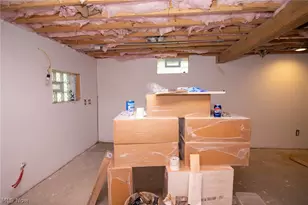 107 Broad St, St Clairsville, OH 43950 - Photo 24