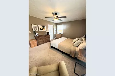 1899 Woodgate Street, Austintown, OH 44515 - Photo 14