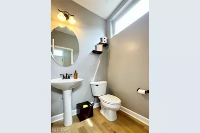 1958 W 47th Street, Loveland, OH 44102 - Photo 8