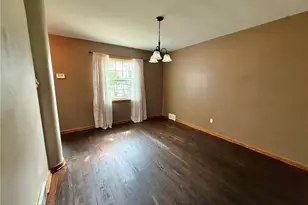1222 Euclid Ave, Weirton, WV 26062 - Photo 6