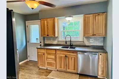 1222 Euclid Avenue, Weirton, WV 26062 - Photo 8
