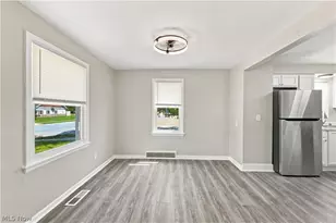 418 Missouri Ave, Lorain, OH 44052 - Photo 8