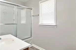 418 Missouri Ave, Lorain, OH 44052 - Photo 20