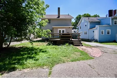 1309 22nd Street NW, Canton, OH 44709 - Photo 2