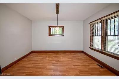 1309 22nd Street NW, Canton, OH 44709 - Photo 8
