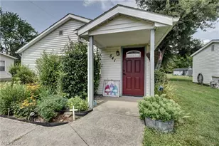 541 Grand St NW, Bolivar, OH 44612 - Photo 2
