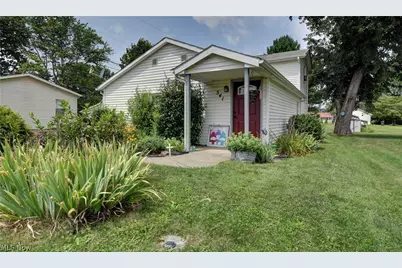 541 Grand Street NW, Bolivar, OH 44612 - Photo 1