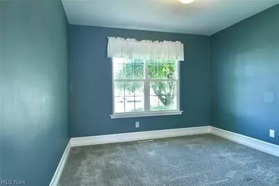 10420 Carrie Drive, New Middletown, OH 44442 - Photo 24