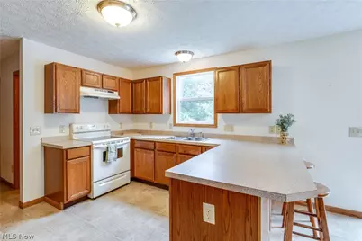 3061 Dover Drive, Akron, OH 44312 - Photo 6