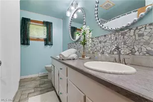 12780 Jamestown Ave NW, Uniontown, OH 44685 - Photo 14