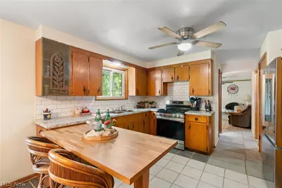 12780 Jamestown Avenue NW, Uniontown, OH 44685 - Photo 8