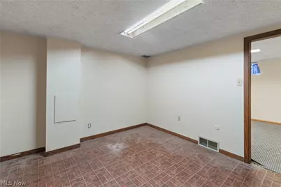 12780 Jamestown Avenue NW, Uniontown, OH 44685 - Photo 24
