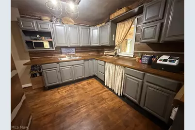 4061 Glenn Highway, Cambridge, OH 43725 - Photo 6
