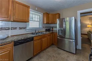 273 S Portage Path, Akron, OH 44302 - Photo 12