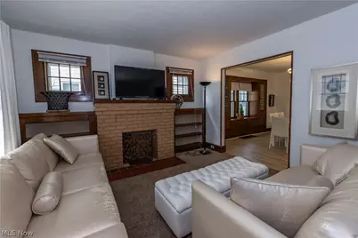 273 S Portage Path, Akron, OH 44302 - Photo 8