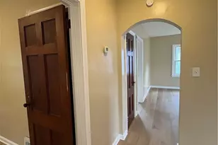 1195 Lindsay Ave, Akron, OH 44306 - Photo 6