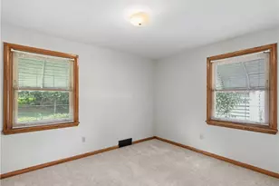 186 E Woodsdale Ave, Akron, OH 44301 - Photo 14