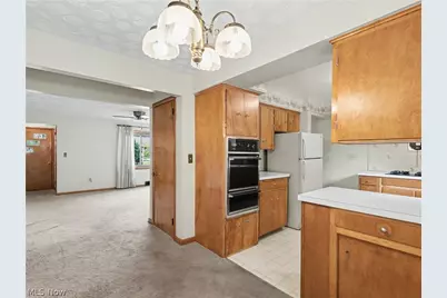 186 E Woodsdale Avenue, Akron, OH 44301 - Photo 10