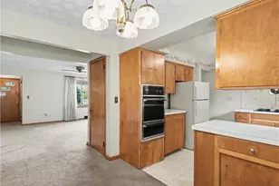 186 E Woodsdale Ave, Akron, OH 44301 - Photo 10