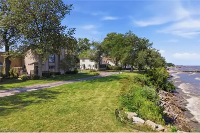 4502 Edgewater Drive, Sheffield Lake, OH 44054 - Photo 32