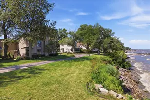4502 Edgewater Dr, Sheffield Lake, OH 44054 - Photo 32