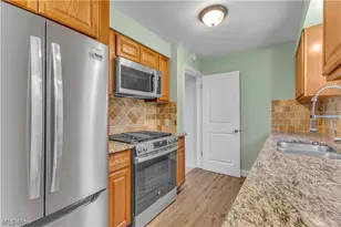 4082 Palm Ave, Lorain, OH 44055 - Photo 14