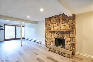 1609 Treetop Trail, Akron, OH 44313 - Photo 6