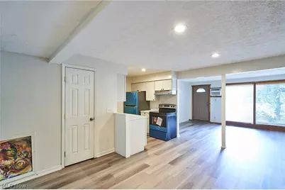 1609 Treetop Trail C, #39, Akron, OH 44313 - Photo 8