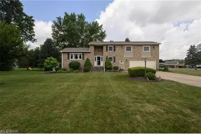 6775 Lake Cable Avenue NW, North Canton, OH 44720 - Photo 1