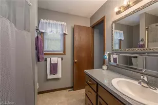 6775 Lake Cable Ave NW, North Canton, OH 44720 - Photo 14