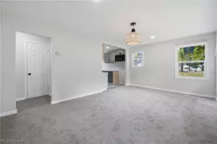1975 Rookwood Rd, Loveland, OH 44112 - Photo 8
