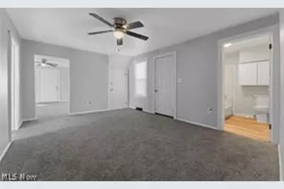 223 E Maple Street, Hartville, OH 44632 - Photo 10