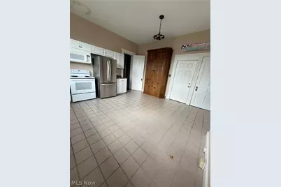 932 Maple Avenue #A, Zanesville, OH 43701 - Photo 4