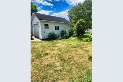 341 Hamilton Avenue, Coshocton, OH 43812 - Photo 4