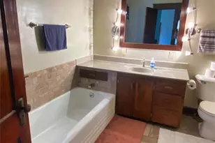 341 Hamilton Ave, Coshocton, OH 43812 - Photo 14