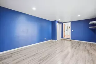 349 Westview Ave, Hubbard, OH 44425 - Photo 12