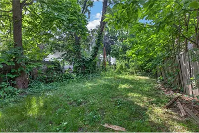 12000 Kinsman Road, Loveland, OH 44120 - Photo 4
