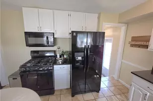 230 E 288th St, Willowick, OH 44095 - Photo 20