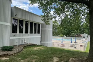 244 Deepwood Dr, Wadsworth, OH 44281 - Photo 4