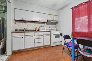 1332-1334 Alphada Ave, Akron, OH 44310 - Photo 8