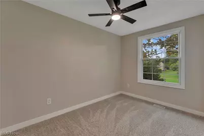 5609 Tulane Avenue, Austintown, OH 44515 - Photo 16