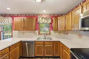 1016 Woodland Chase, Grafton, OH 44044 - Photo 12
